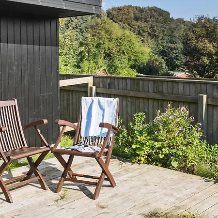 2 Bedroom Lovely In *